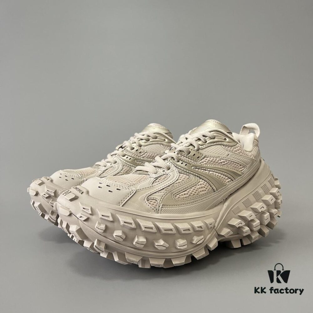 BALENCIAGA Defender Beige Rubber Platform Sneakers Unisex