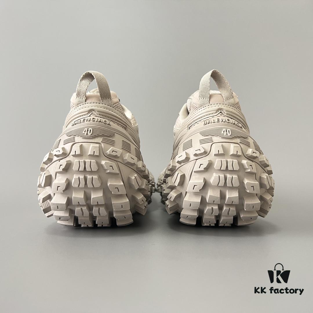 BALENCIAGA Defender Beige Rubber Platform Sneakers Unisex