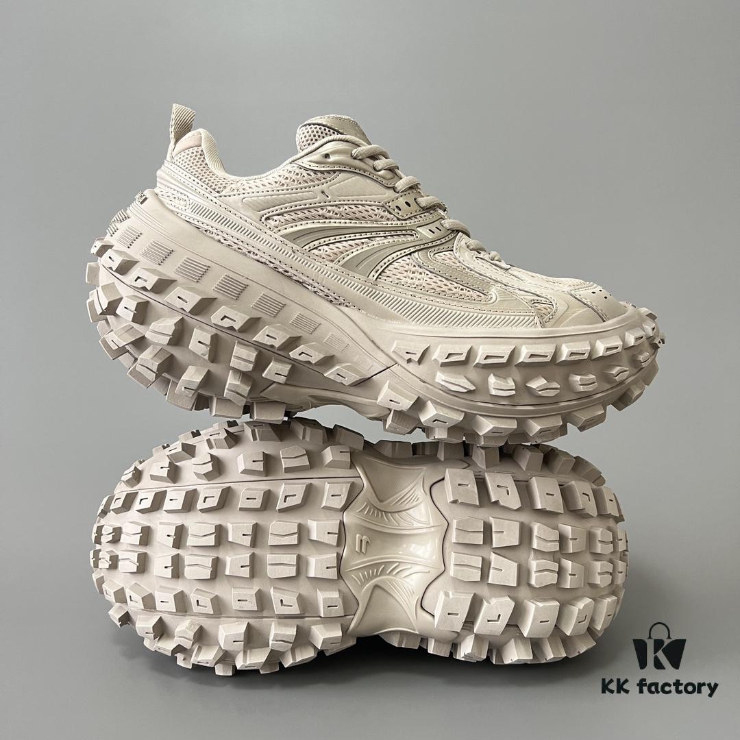 BALENCIAGA Defender Beige Rubber Platform Sneakers Unisex