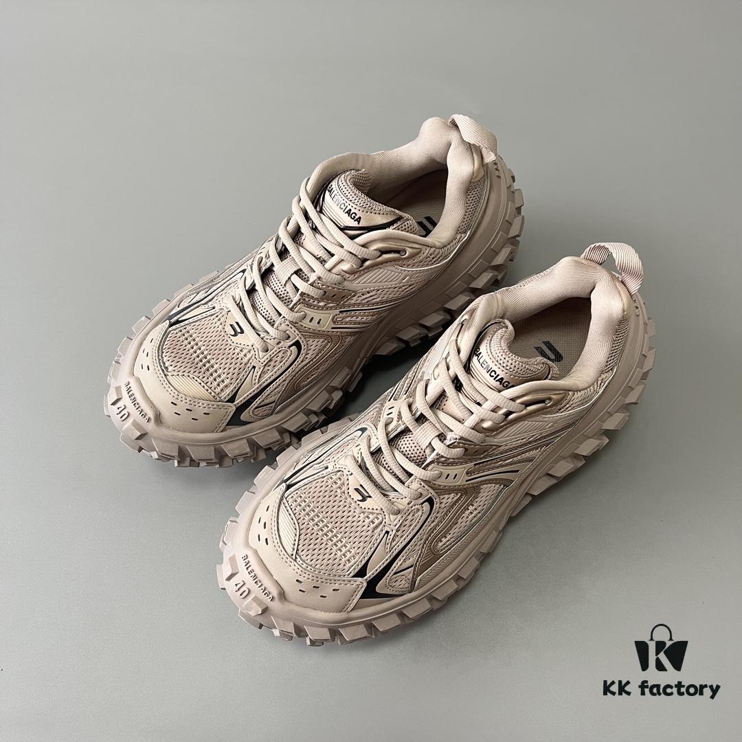 BALENCIAGA Defender Brown Tire Rubber Platform Sneakers Unisex
