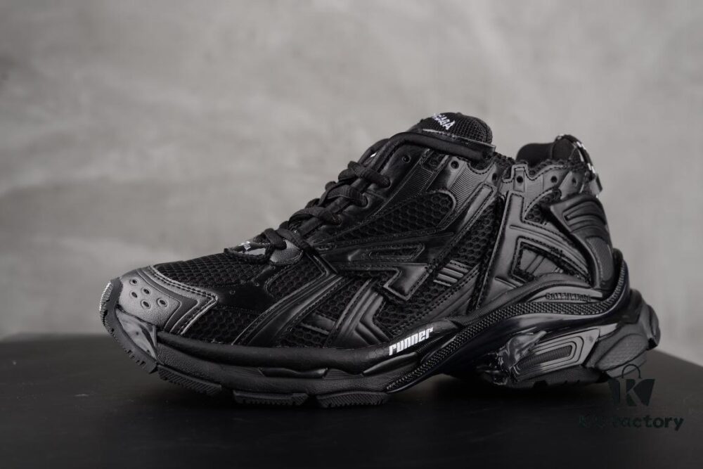 Newly Released Original Bottom Surface Paris Factory Balenciaga Runner 7th Generation Series All Black - Circle Quality Top Tier