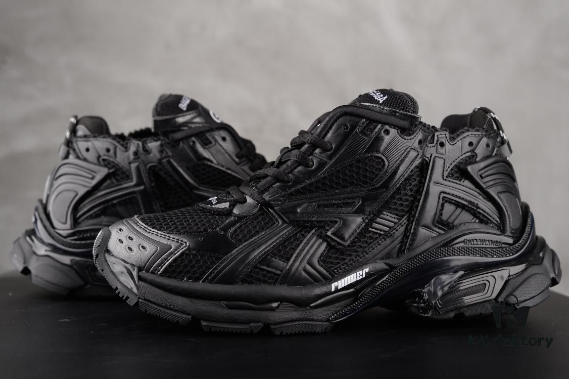 Newly Released Original Bottom Surface Paris Factory Balenciaga Runner 7th Generation Series All Black - Circle Quality Top Tier