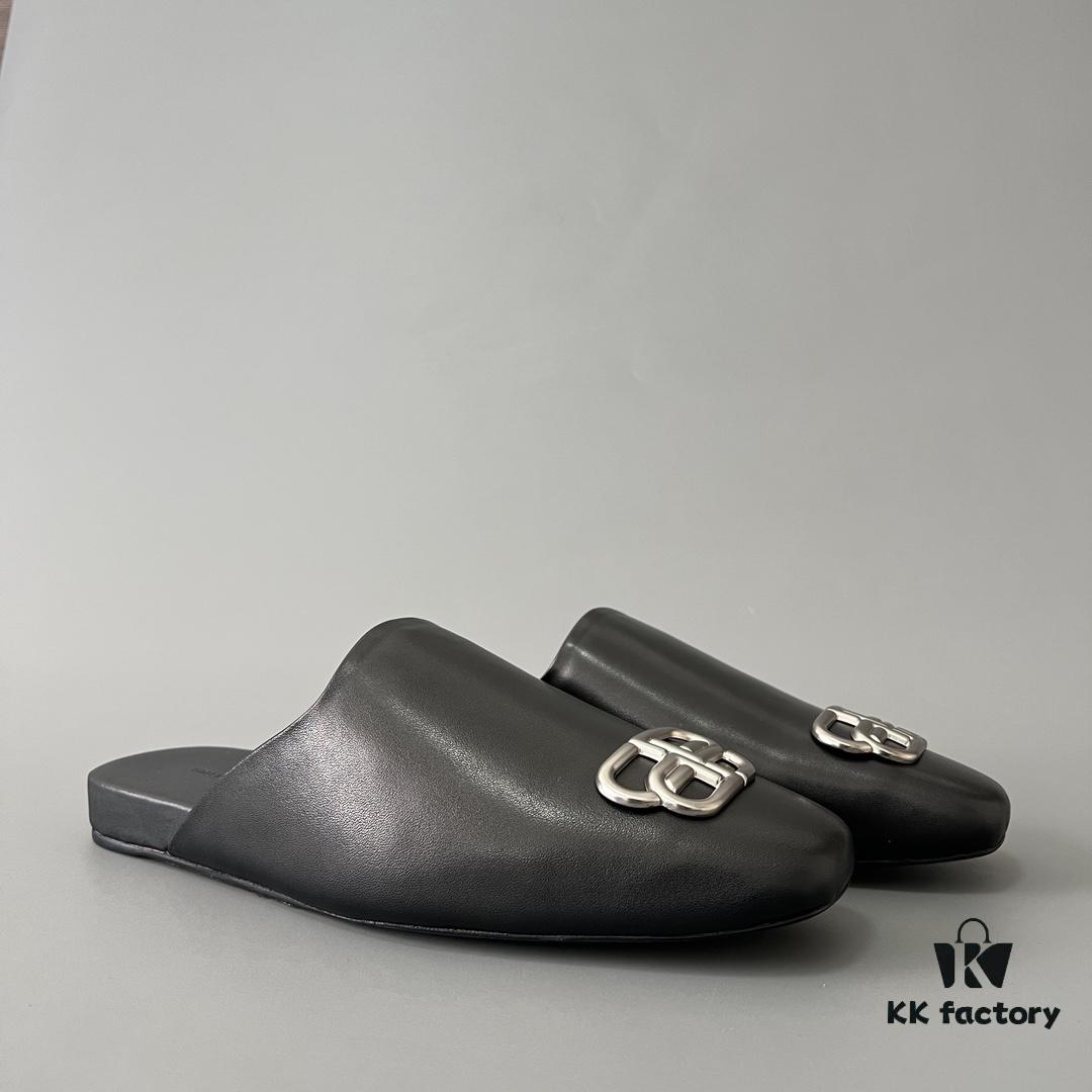 Balenciaga Cozy Flat Slip-on Fashion Sandals in Imported Calfskin