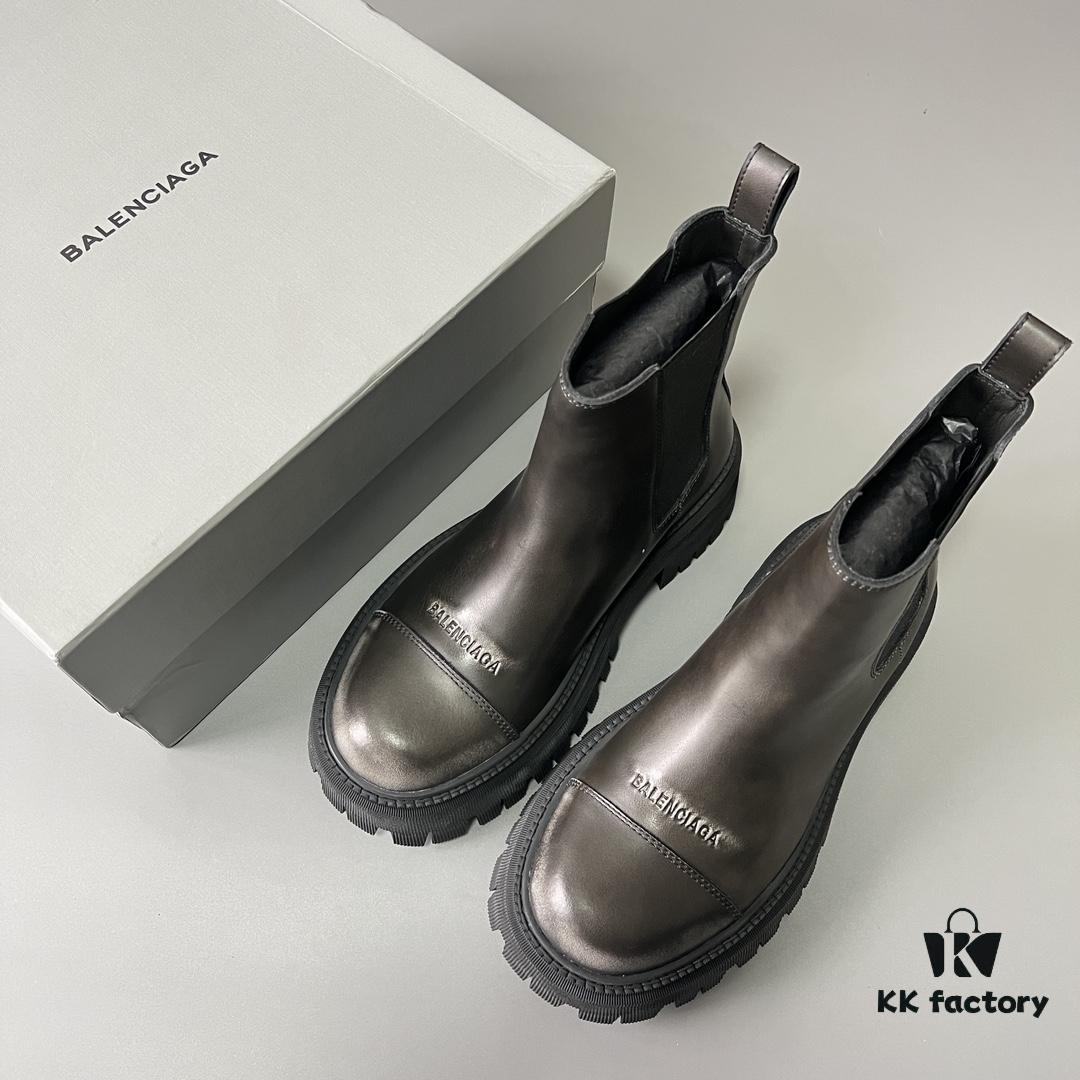 Balenciaga Tractor Leather Platform Ankle Boots with Distressed Detailing