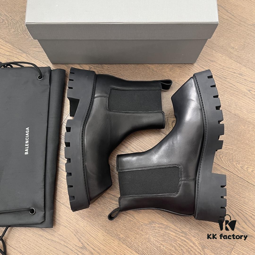 Balenciaga Paris Rhino Chelsea Ankle Boots, Durable British Style, Mid-Cut Chukka Boots