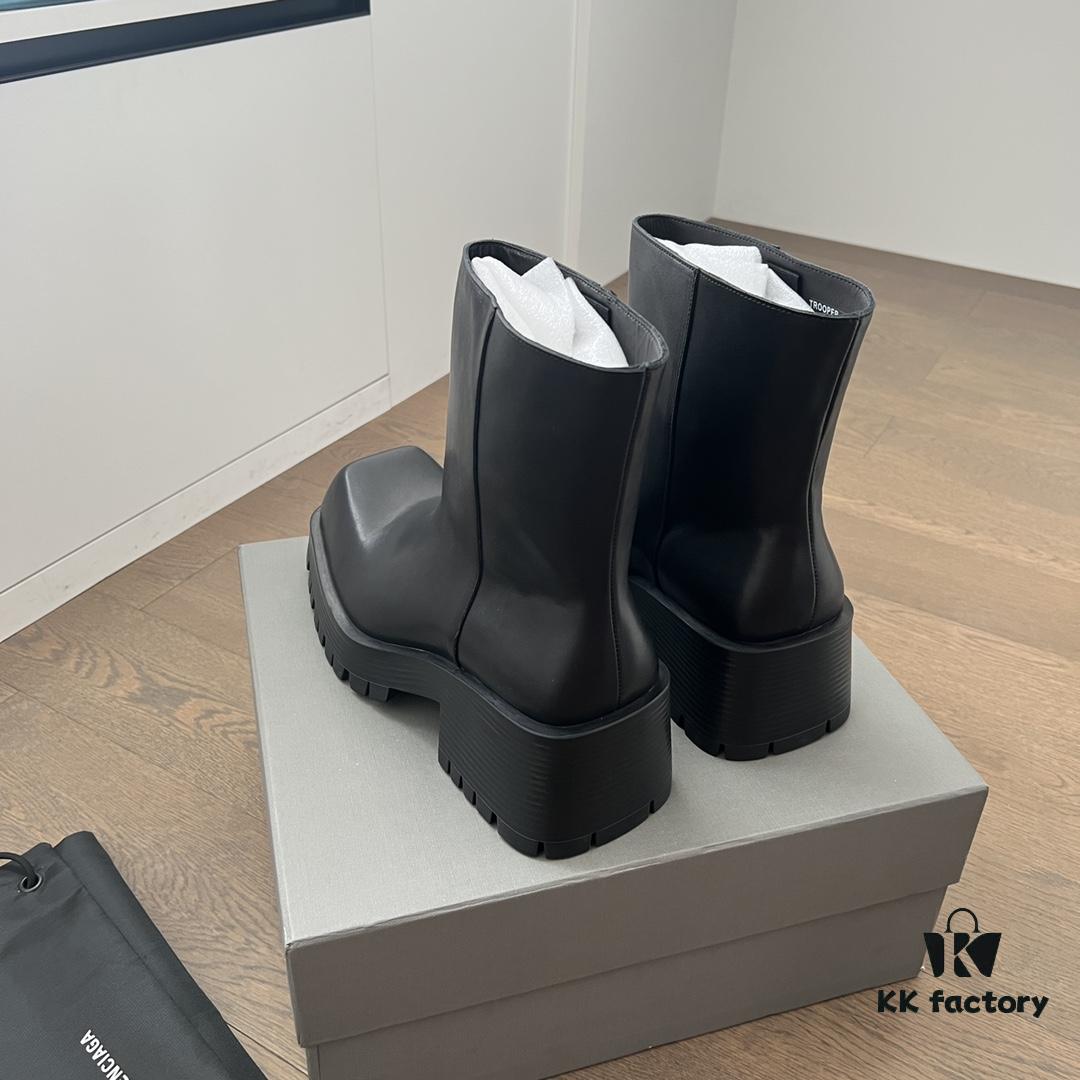 Balenciaga Trooper Chunky Square-Toe Ankle Boots