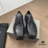 Balenciaga 3-Eyelet Lace-Up Square-Toe Derby Shoes with Gear-Textured Sole