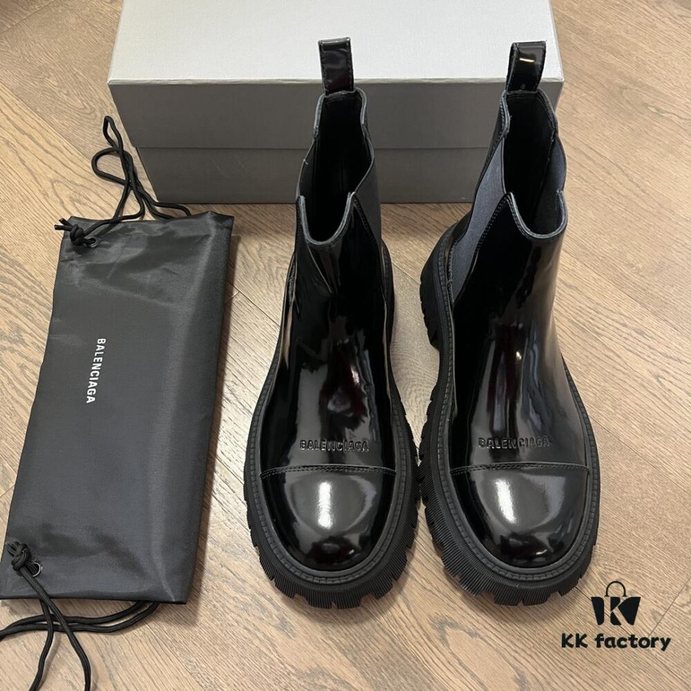 Balenciaga Tractor Outsole Split Pearl Calfskin Thick-Soled Short Boots