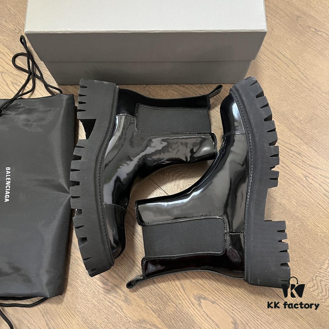 Balenciaga Tractor Outsole Split Pearl Calfskin Thick-Soled Short Boots