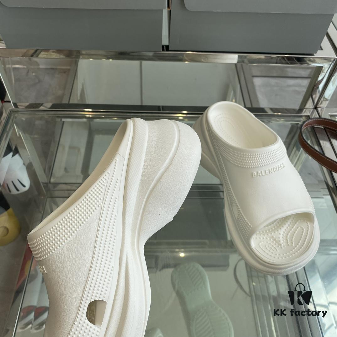 Balenciaga x Crocs Slides - Extremely Comfortable, Perfect for Bare Legs, High Fashion Appeal with Added Height and Ultimate Comfort – A Blogger's Must-Have