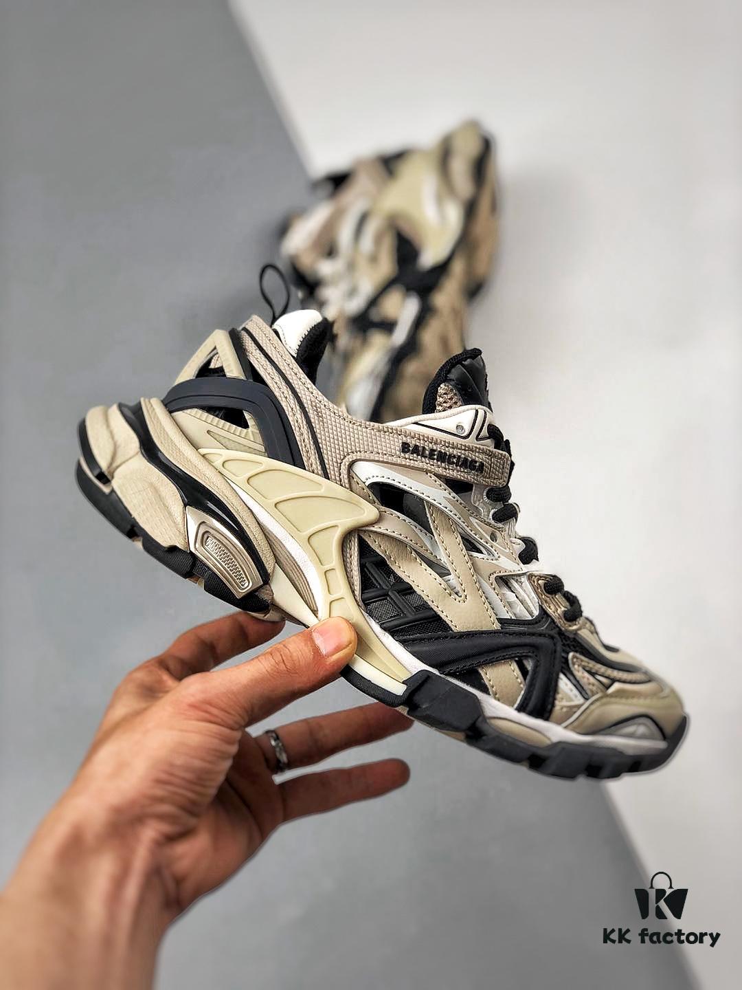 BALENCIAGA Track 2 Sneakers Champagne Black