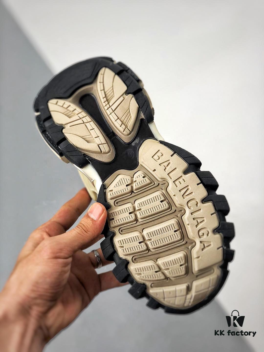 BALENCIAGA Track 2 Sneakers Champagne Black