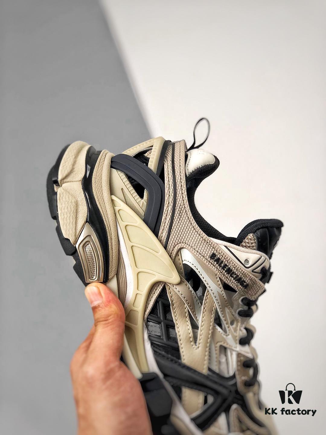 BALENCIAGA Track 2 Sneakers Champagne Black