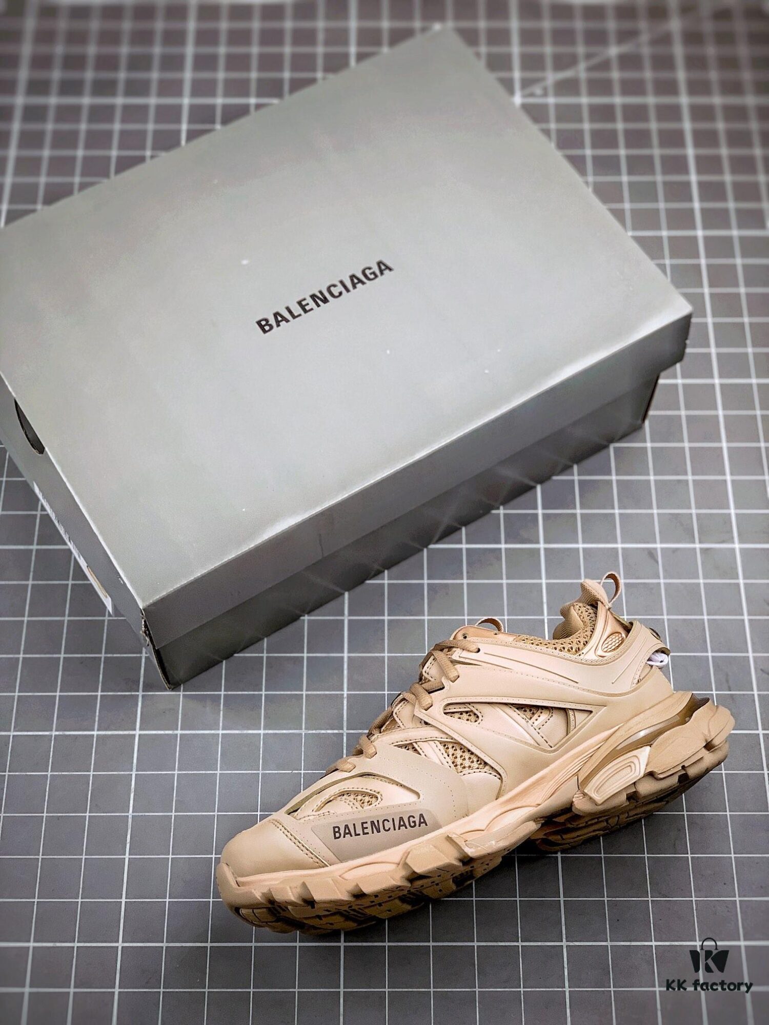 Balenciaga Sneaker Tess 3.0 Outdoor Concept Shoe (Non-Lighting Version)