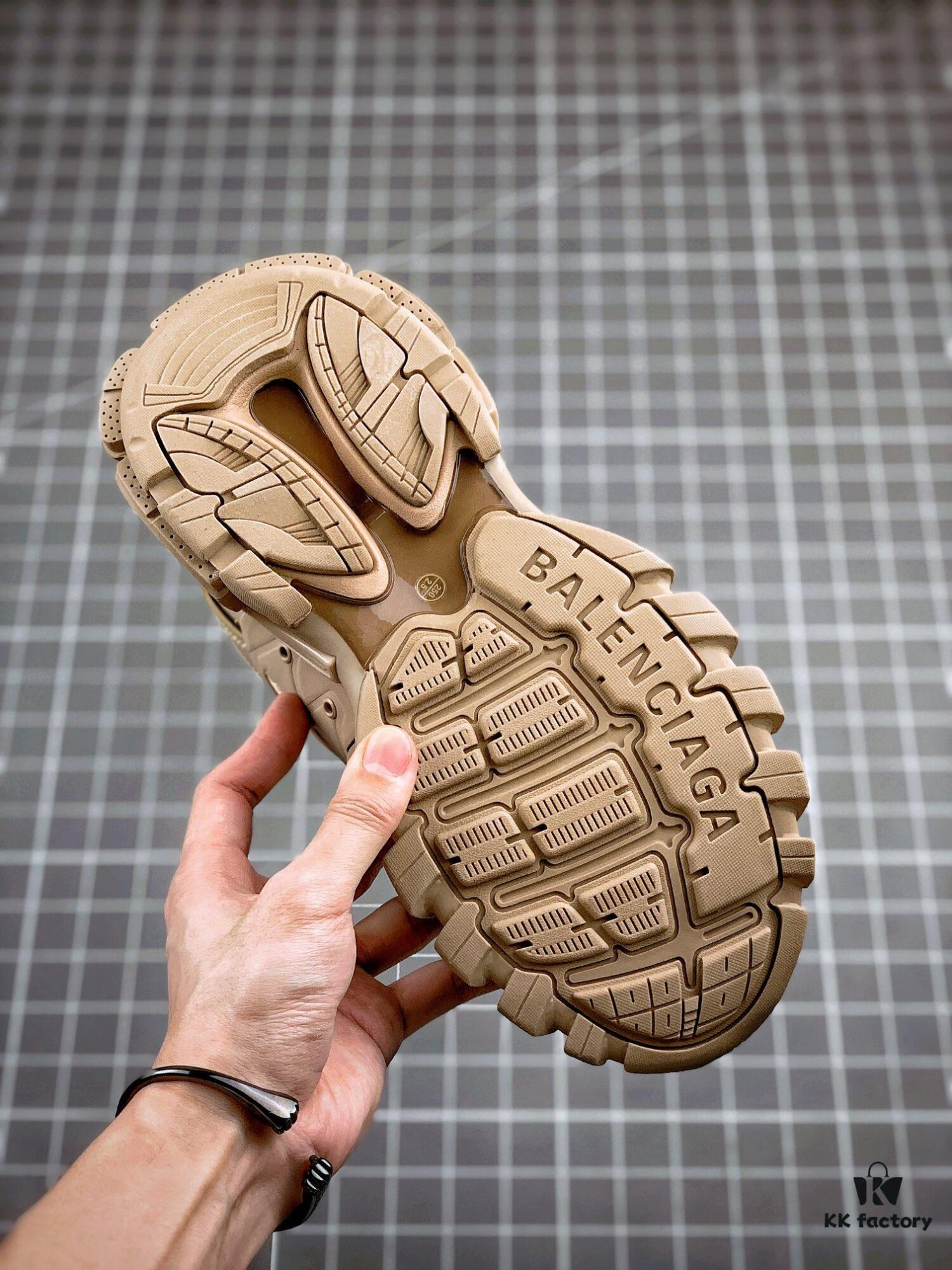 Balenciaga Sneaker Tess 3.0 Outdoor Concept Shoe (Non-Lighting Version)