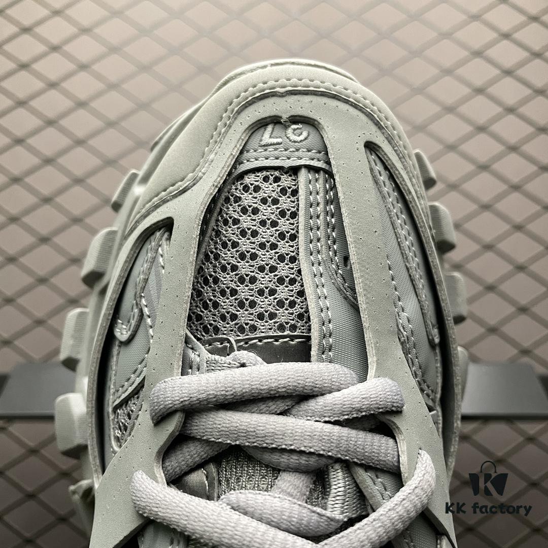 Balenciaga Track 3 Outdoor Concept Retro Dad Shoes, Official Counter Synchronized Packaging, Original Large Box, Precision Detail Alignment with Official, Private Mold Combined Outsole, Fully Replicated from Inside Out to Maximize Authenticity