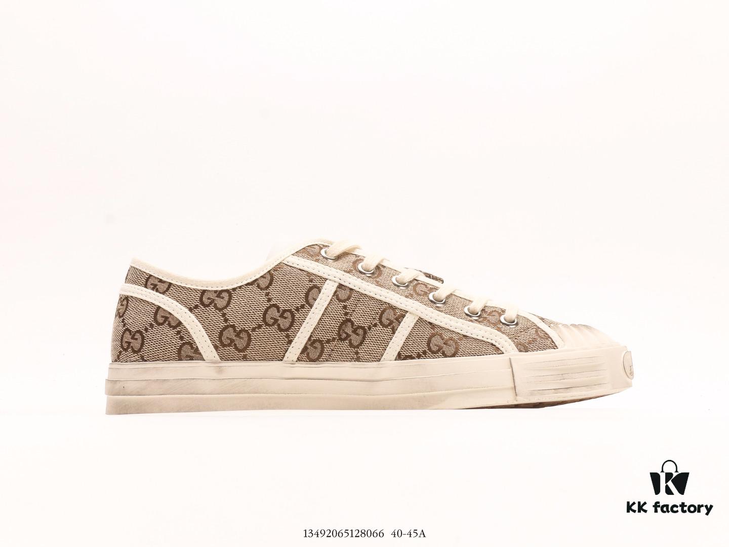 Gucci Tennis 1977 Vintage Canvas Sneakers, Iconic GG Supreme Pattern, Red and Green Web Stripe, Natural Rubber Sole, Classic Unisex Design