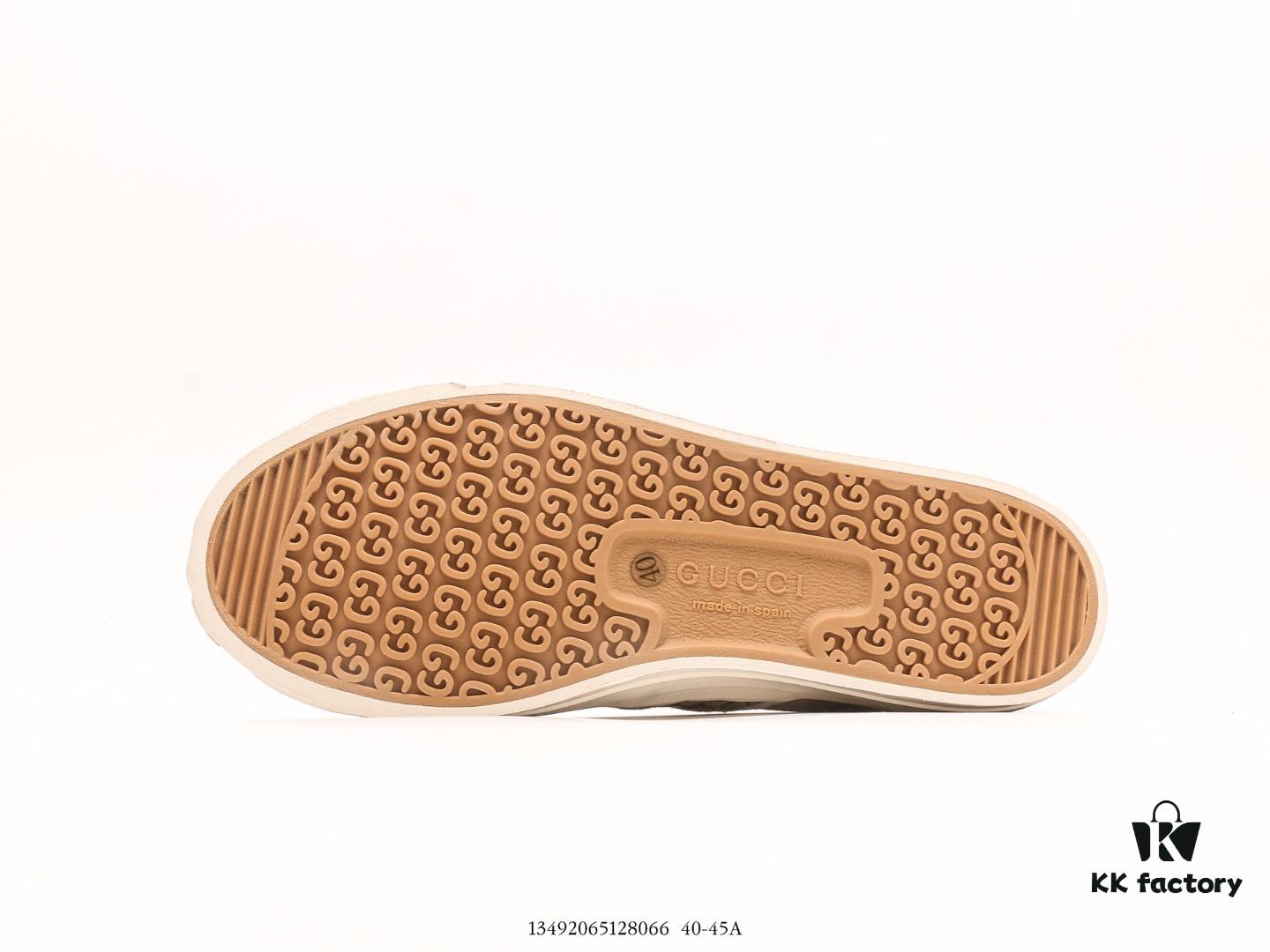 Gucci Tennis 1977 Vintage Canvas Sneakers, Iconic GG Supreme Pattern, Red and Green Web Stripe, Natural Rubber Sole, Classic Unisex Design