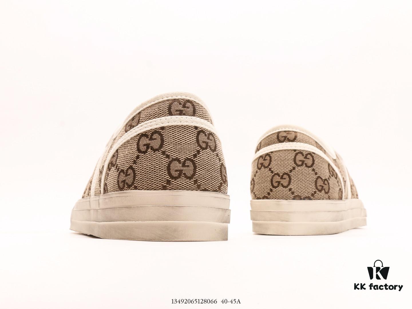 Gucci Tennis 1977 Vintage Canvas Sneakers, Iconic GG Supreme Pattern, Red and Green Web Stripe, Natural Rubber Sole, Classic Unisex Design