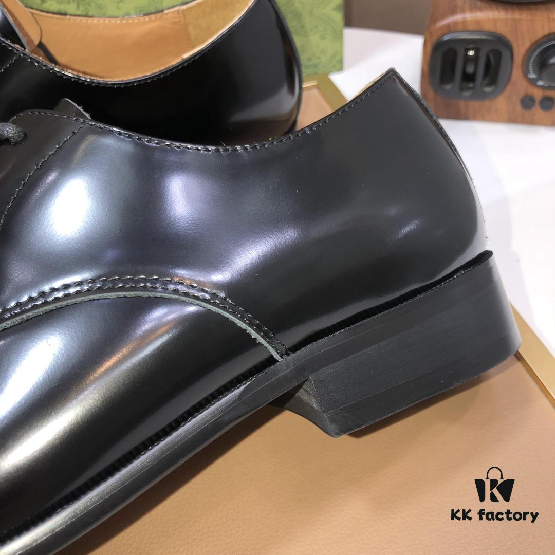 GUCCI Men's Leather Loafers, Calfskin Upper and Lining, Imported Calfskin Construction