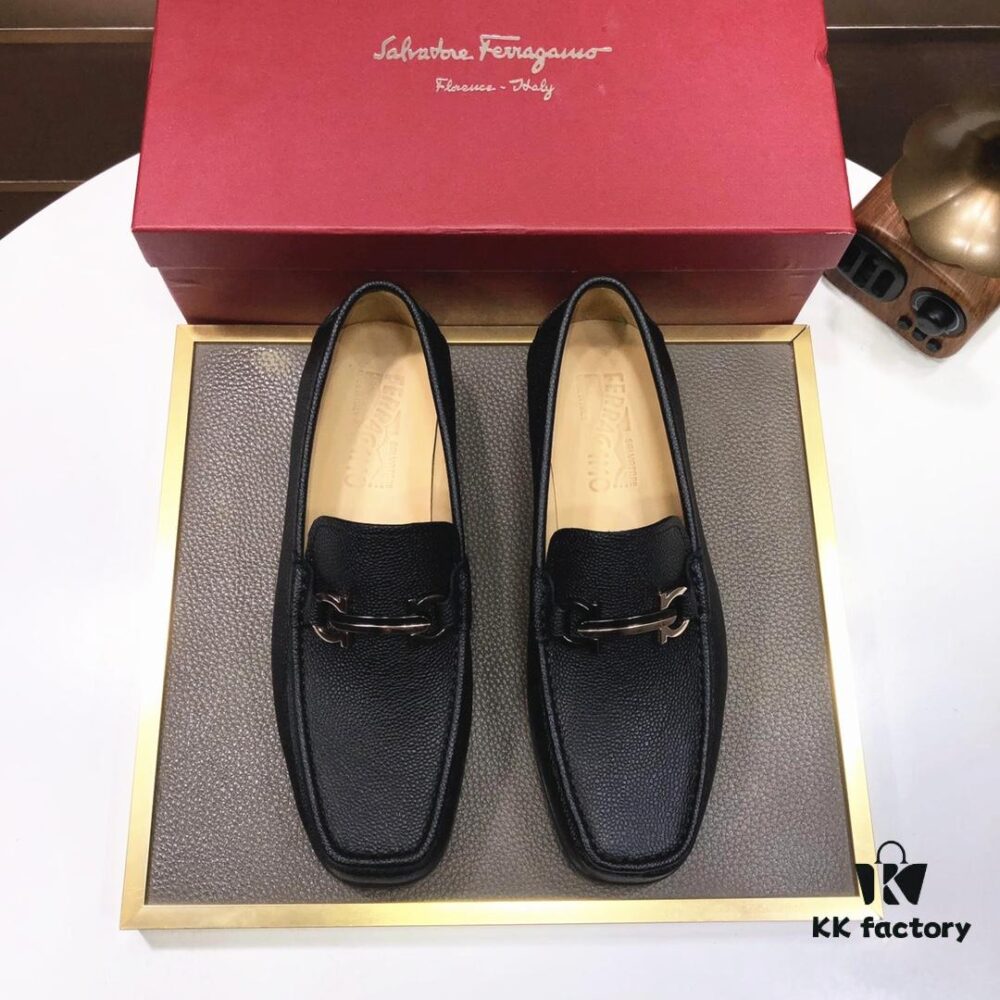 Ferragamo Latest Design Original Imported Top-Grade Calfskin Leather Shoes with Water-Dyed Leather Lining and Authentic Luxury Metal Buckle