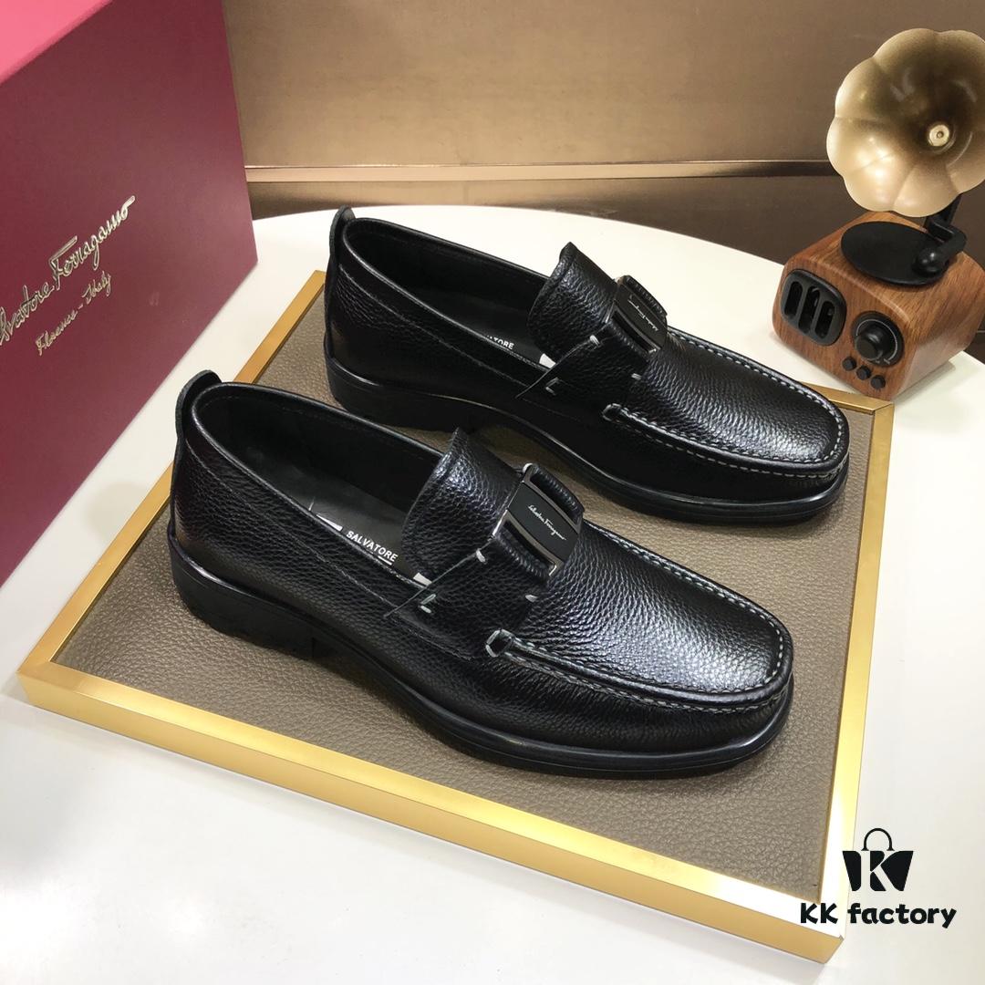 Ferragamo Latest Collection Genuine Imported Calfskin Leather Shoes with Dyed Lamb Skin Lining and Original Luxury Metal Buckle
