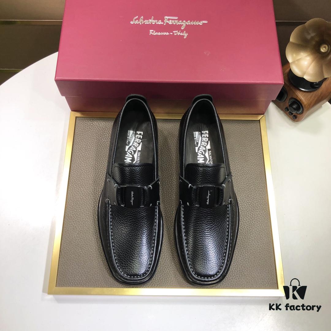 Ferragamo Latest Collection Genuine Imported Calfskin Leather Shoes with Dyed Lamb Skin Lining and Original Luxury Metal Buckle