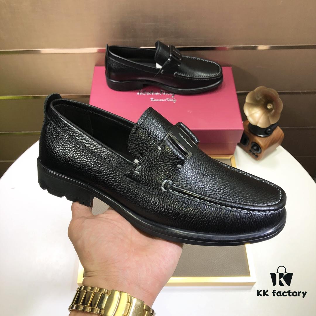 Ferragamo Latest Collection Genuine Imported Calfskin Leather Shoes with Dyed Lamb Skin Lining and Original Luxury Metal Buckle