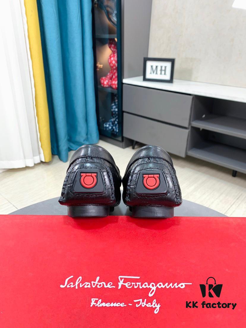 Ferragamo New High-End Loafer Shoes