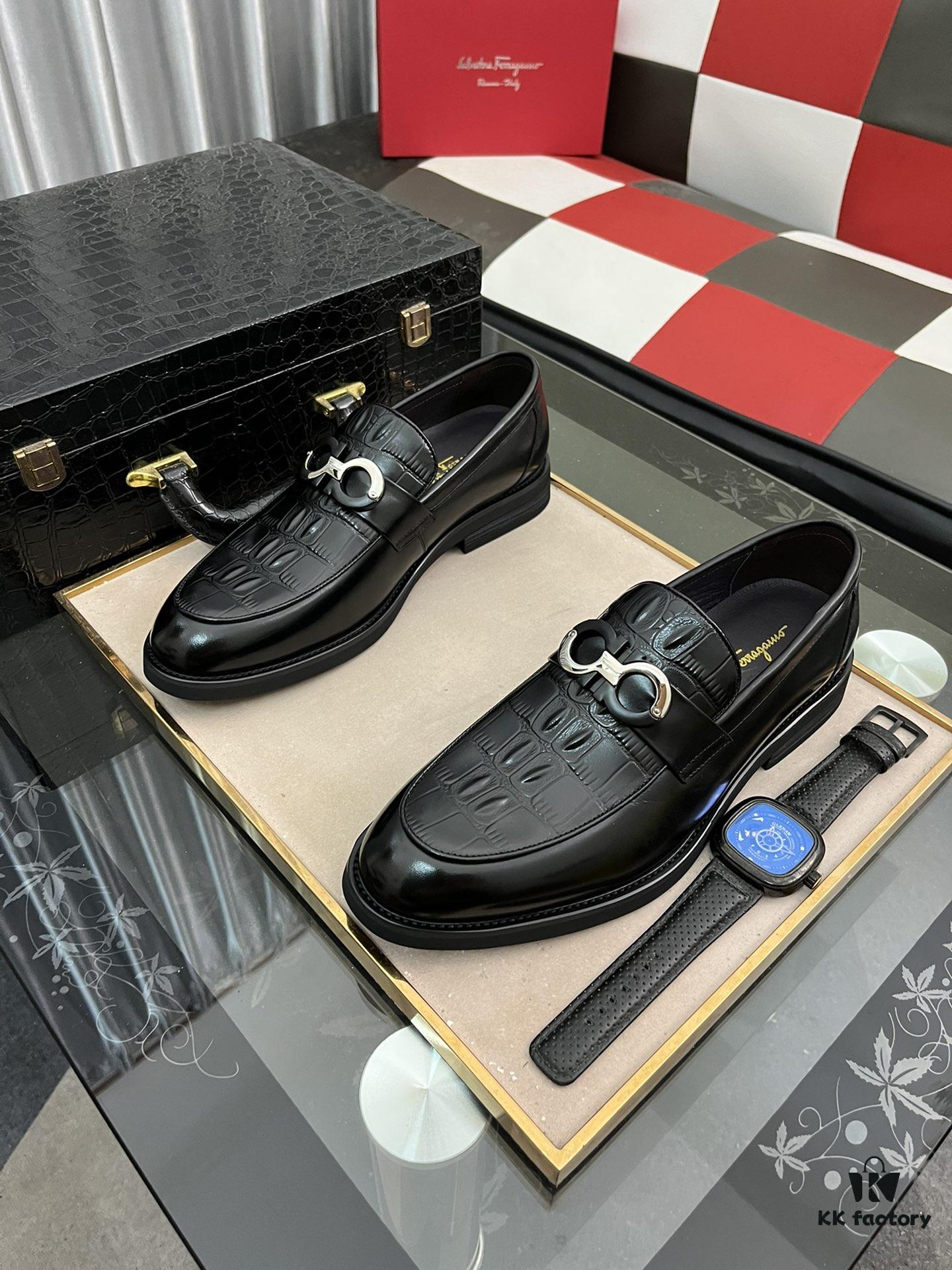 【Ferragamo】 Hong Kong Original Quality Loafers, Premium Italian Glossy Leather Men's Slip-on Casual Shoes, Top-Grade Lamb Lining, Non-slip Durable Rubber Sole