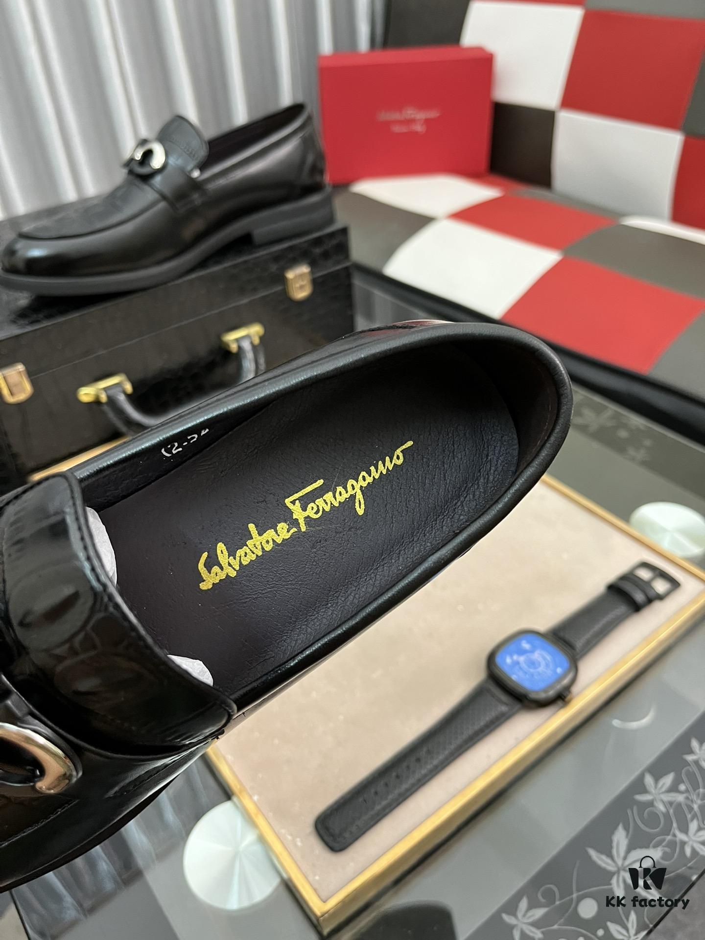 【Ferragamo】 Hong Kong Original Quality Loafers, Premium Italian Glossy Leather Men's Slip-on Casual Shoes, Top-Grade Lamb Lining, Non-slip Durable Rubber Sole