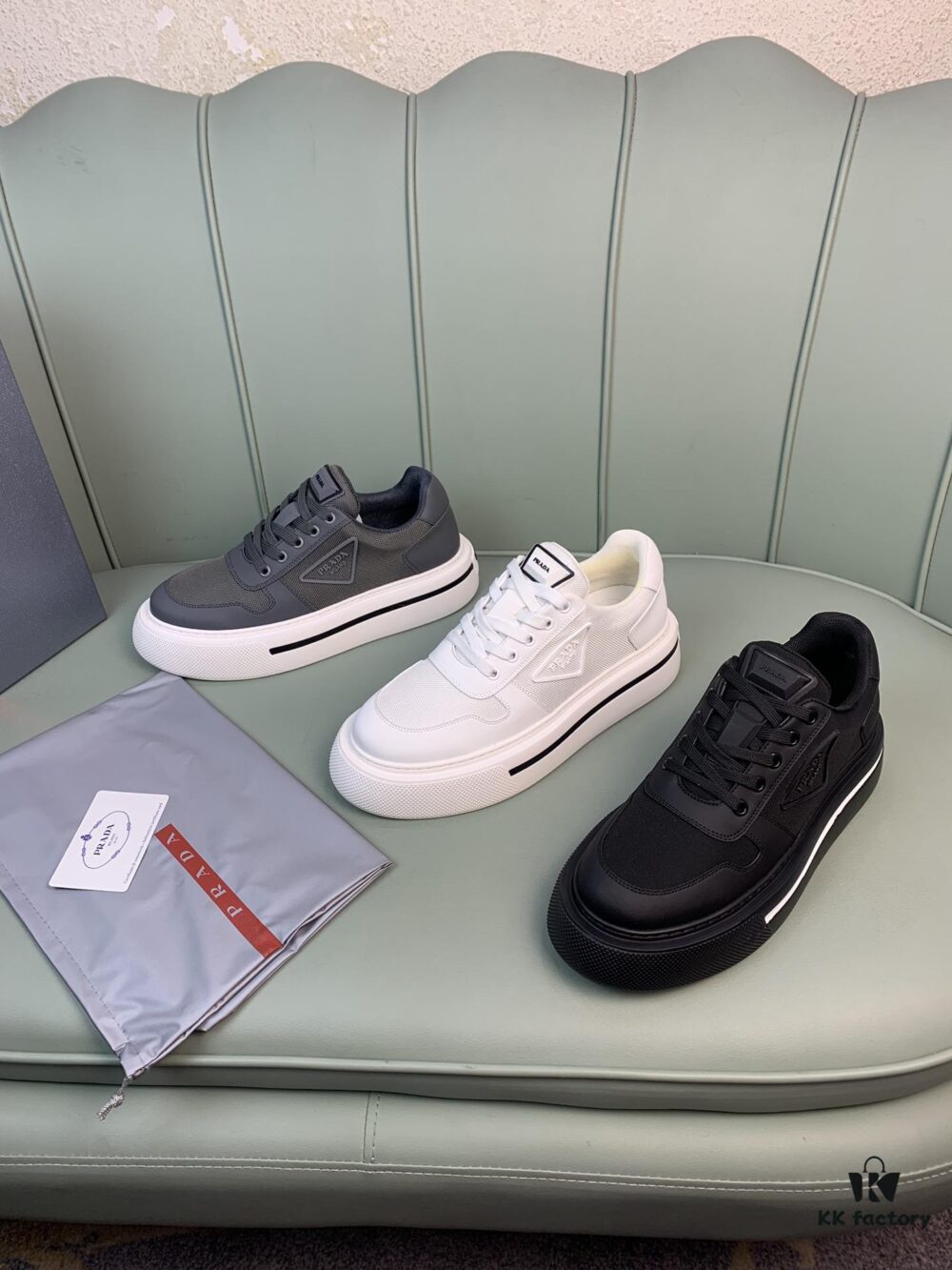 Factory Price [PRADA] Men's Shoes, Bestselling Counter Model, Synchronized with Official Website, High-Quality Delivery ✔️ Genuine Cowhide Combined with Mesh Upper, Full Cowhide Lining, 1:1 Replica, Original Factory Sole, Size 38-45 (Size 45 Custom-made, No Returns or Exchanges)