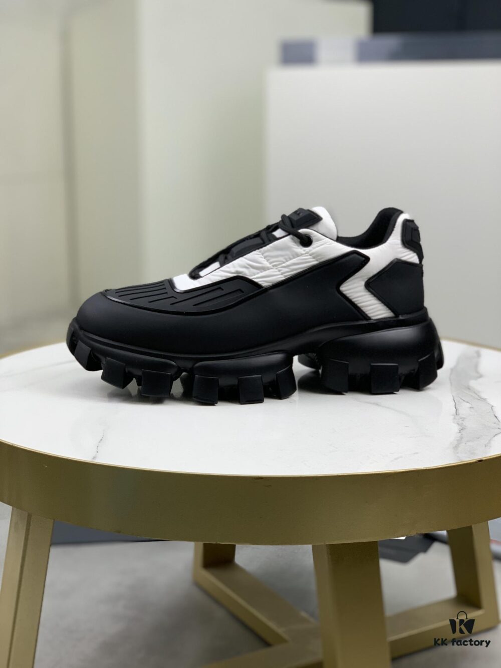High-Quality Beef Leather Men's Shoes (PRADA) 2021 Latest Official Release, 1:1 Replication, Hong Kong Counter Synchronized, Runway Matched