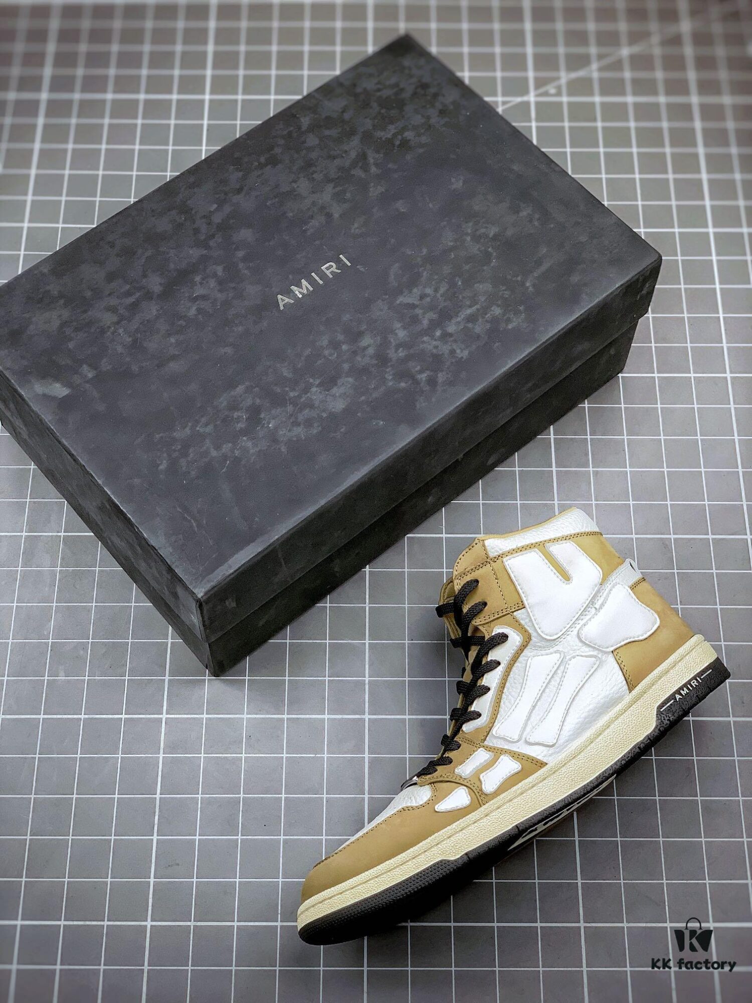 Amiri 2020 Fall/Winter New Streetwear Sneakers, Inspired by AJ1 with 3D Skull Embossing, Loved by Celebrities and Influencers like Cai Xukun, Kris Wu, Gali and More
