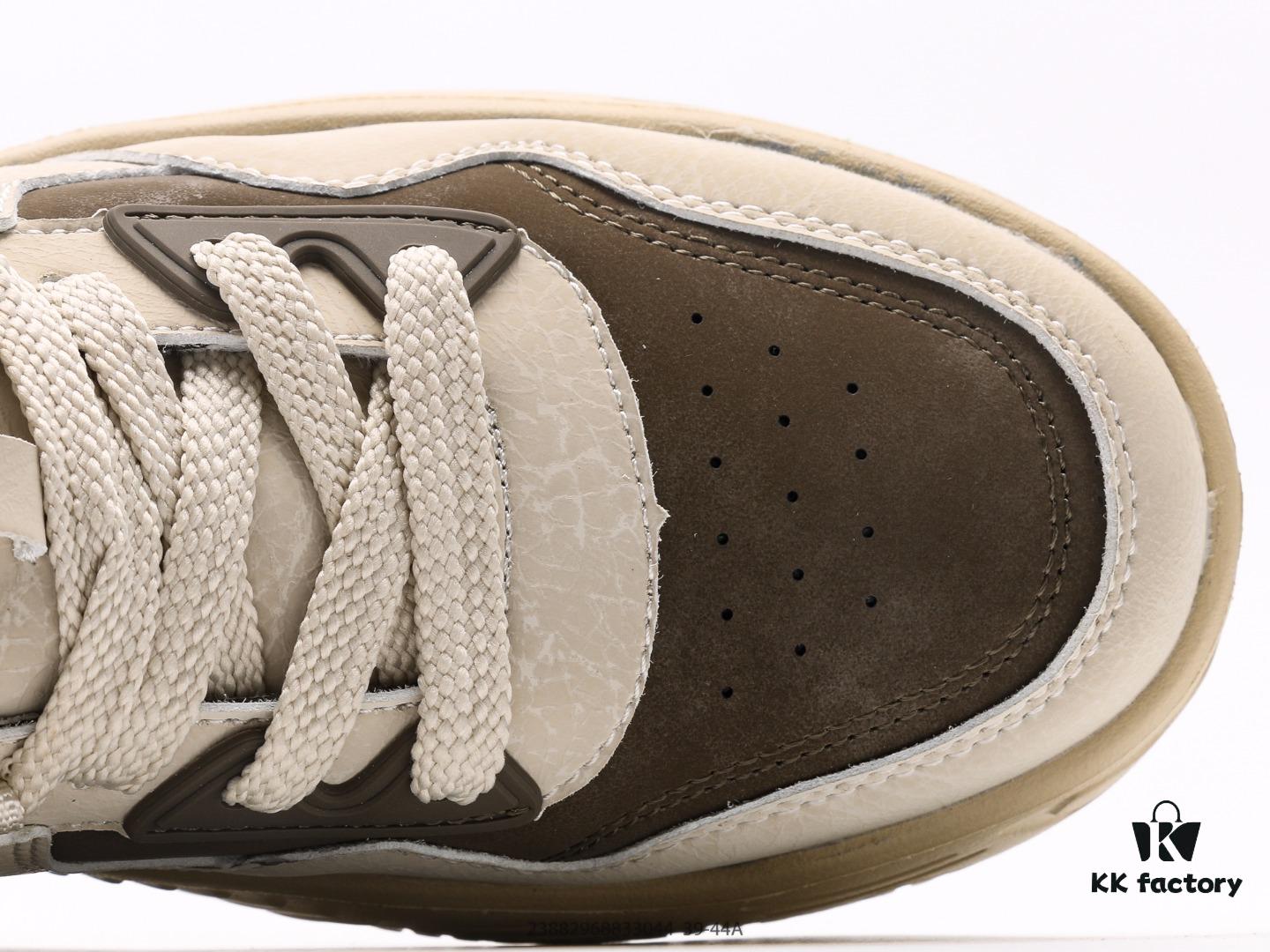 ECCO Men's Genuine Leather Casual Shoes 2024 New Fashion Hybrid Outdoor Sneakers Mid-to-High Top White Shoes Stylish Urban Look