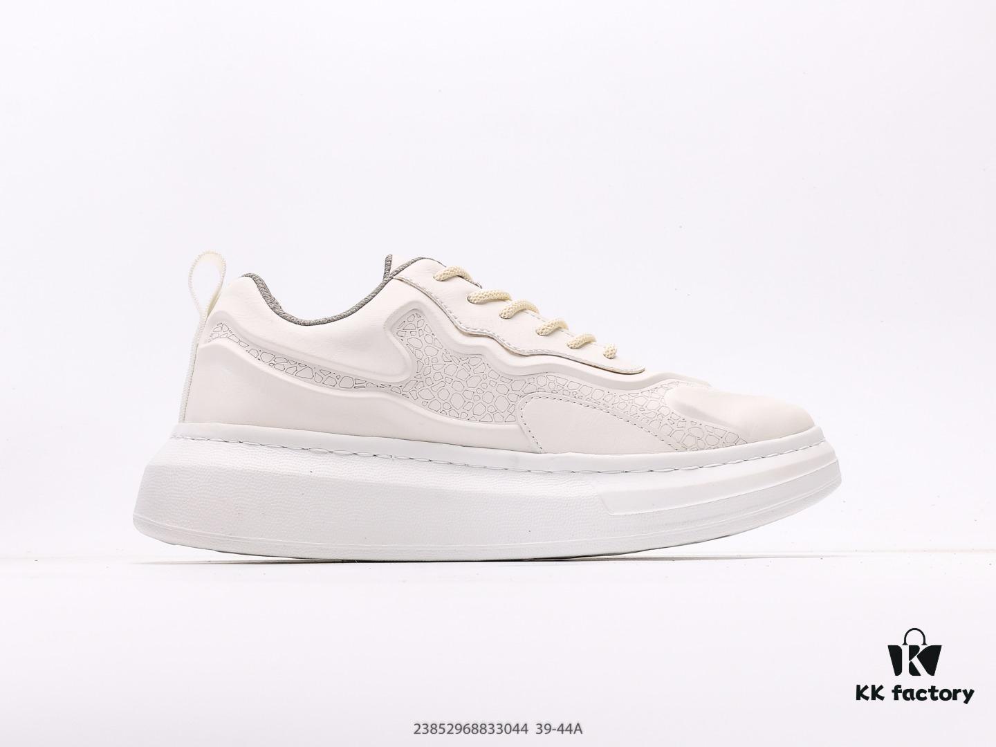 ECCO Men's Outdoor Casual Shoes Breathable Lightweight Lace-up Athletic Shoes