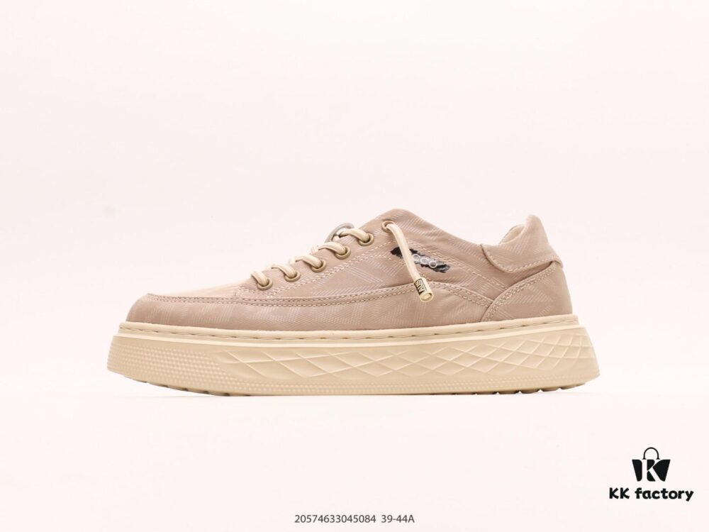 ECCO New Arrival Versatile Casual Running Shoes, Premium Uppers with Even Stitching, Clear Texture, Original Order Quality, ECCO Family Craftsmanship, High-End Fashion, Simple and Elegant Design, Slip-Resistant and Comfortable, Stylish Sporty Look