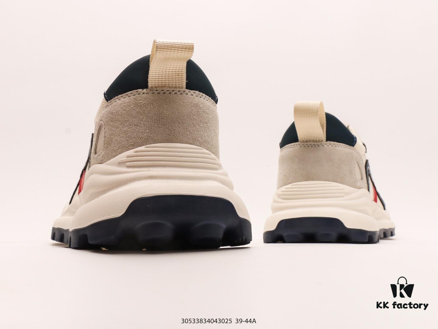 Ecco Men's Casual Retro Running Shoes, Multi-Season Sneakers with Leather and Mesh Upper, Stylish Wafer Sole Design for Comfortable Wear