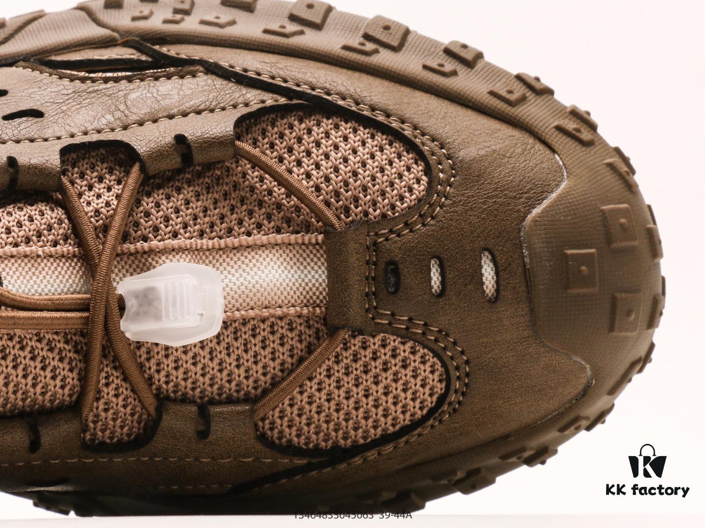 ECCO Men's Casual Sandals, Versatile and Comfortable, Premium Full-Grain Calf Leather, Breathable and Slip-Resistant, Elegant Stitching, Fashionable and Durable