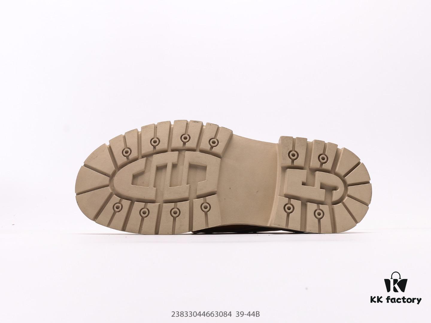 Ecco Men's Classic Casual Skate Shoes, Clean and Stylish Design, Handcrafted Quality, Popularized by Huang Jingyu, Premium Calfskin Exterior with Breathable Pigskin Lining, High-End TPR Eco-Friendly Sole for Superior Cushioning and Comfort