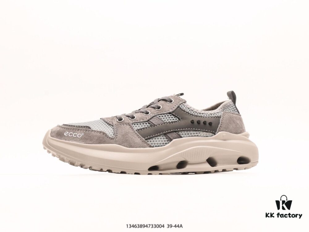 ECCO Popular White Sneakers Lightweight Comfortable Casual Shoes