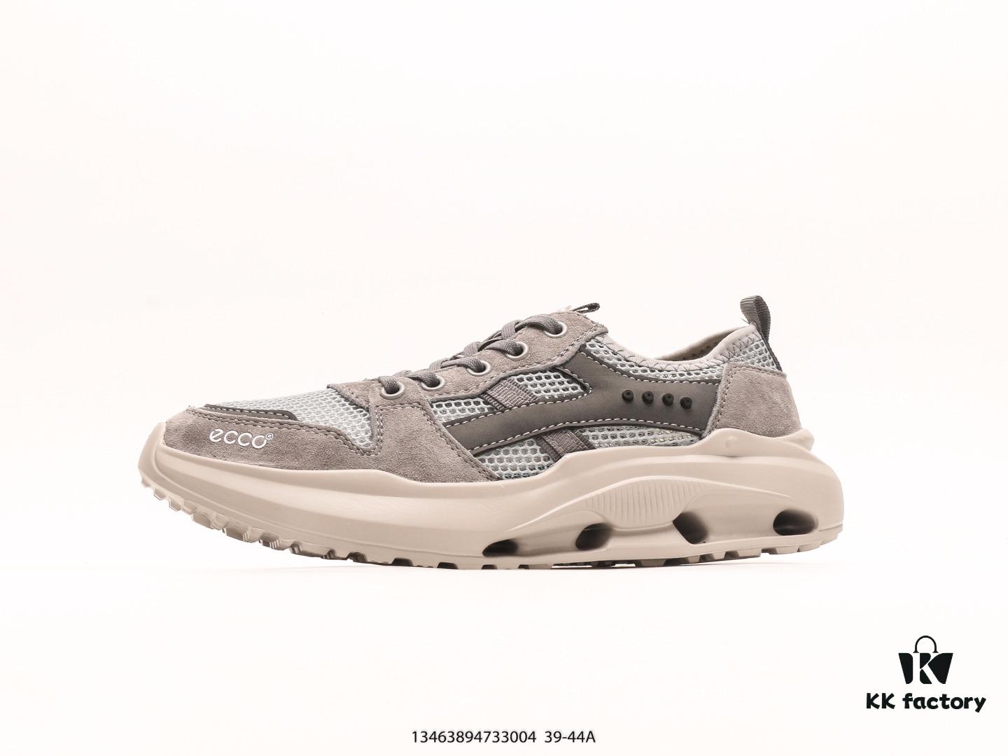 ECCO Popular White Sneakers Lightweight Comfortable Casual Shoes