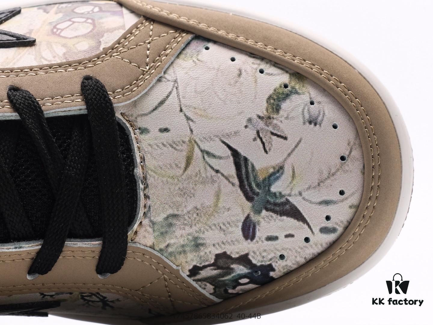 A BATHING APE Monkey Head Lace-Up Round-Toe Casual Fashion Sneakers