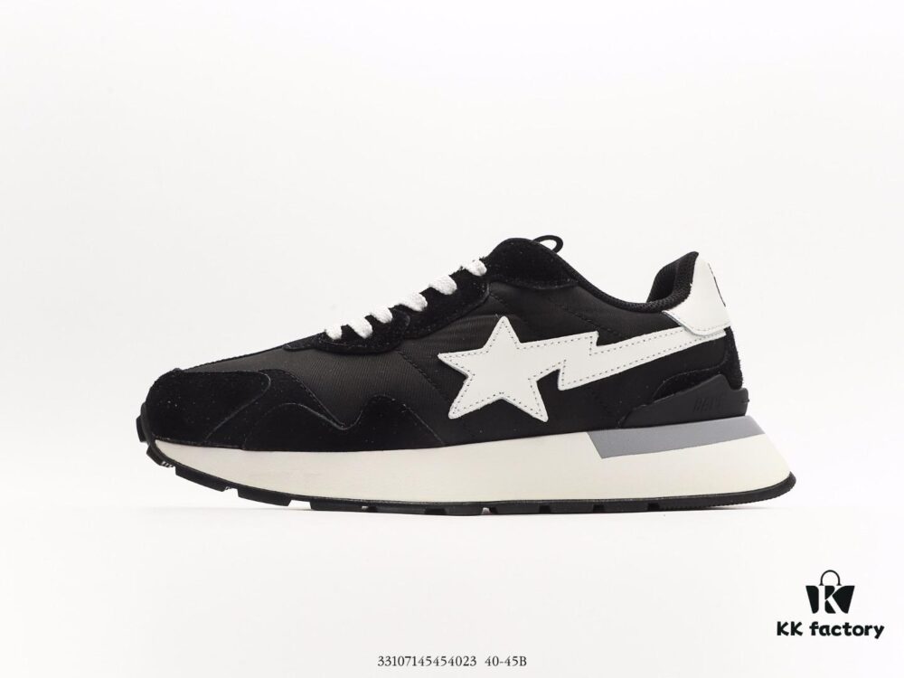 Bape x Nike Air Force 1'07 Low A BATHING APE Monkey Head, Low-Top Casual Sneakers, Color-Blocked Lace-Up Athletic Shoes Featuring the Iconic Phrase 'Ape Shall Never Kill Ape' from the Film. As a Pioneer of Harajuku Culture, A BATHING APE® Has Led Streetwear Trends with Its Signature Camouflage Prints and Monkey Logo, Establishing a Unique and Unmistakable Style.