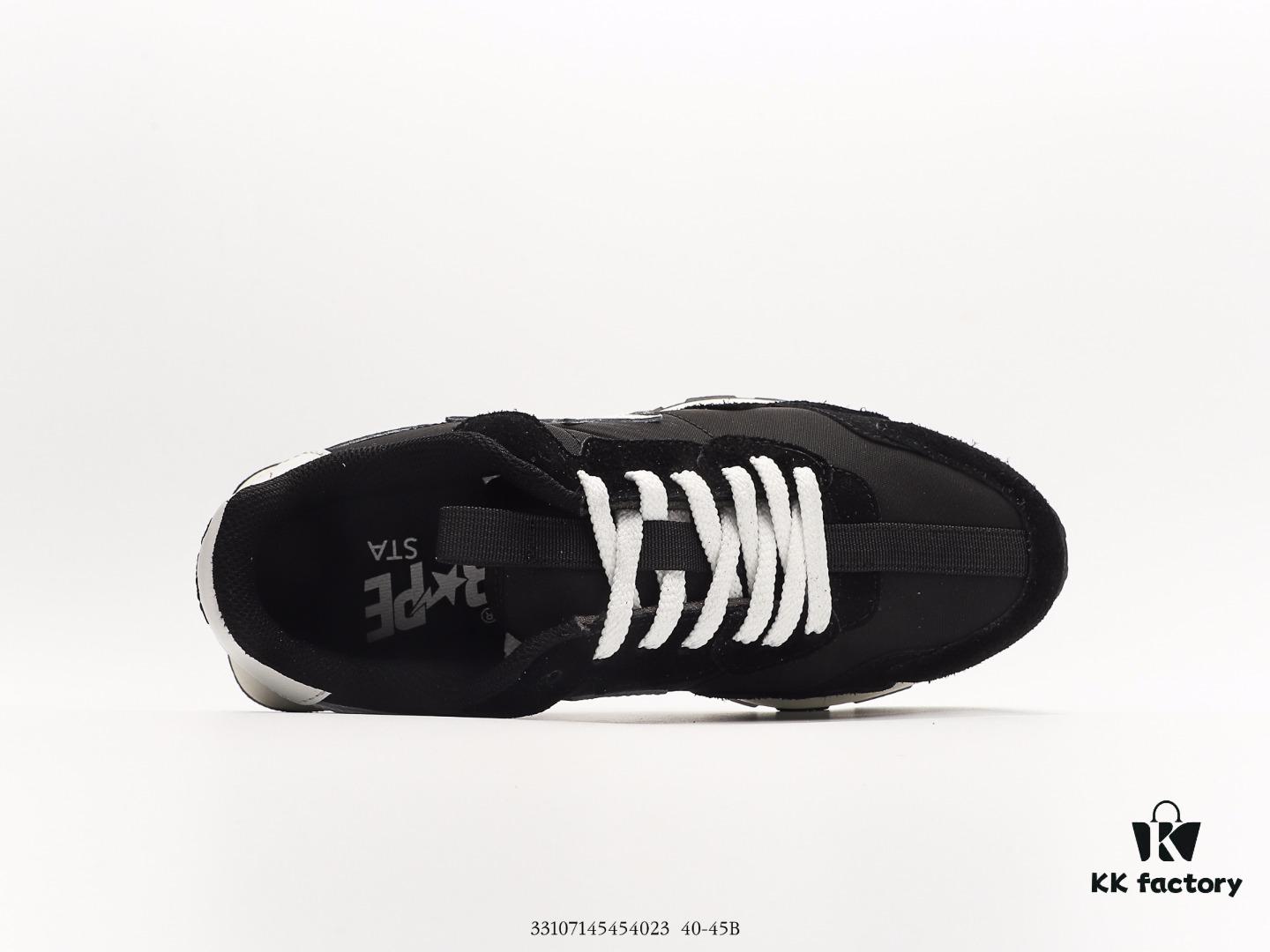 Bape x Nike Air Force 1'07 Low A BATHING APE Monkey Head, Low-Top Casual Sneakers, Color-Blocked Lace-Up Athletic Shoes Featuring the Iconic Phrase 'Ape Shall Never Kill Ape' from the Film. As a Pioneer of Harajuku Culture, A BATHING APE® Has Led Streetwear Trends with Its Signature Camouflage Prints and Monkey Logo, Establishing a Unique and Unmistakable Style.