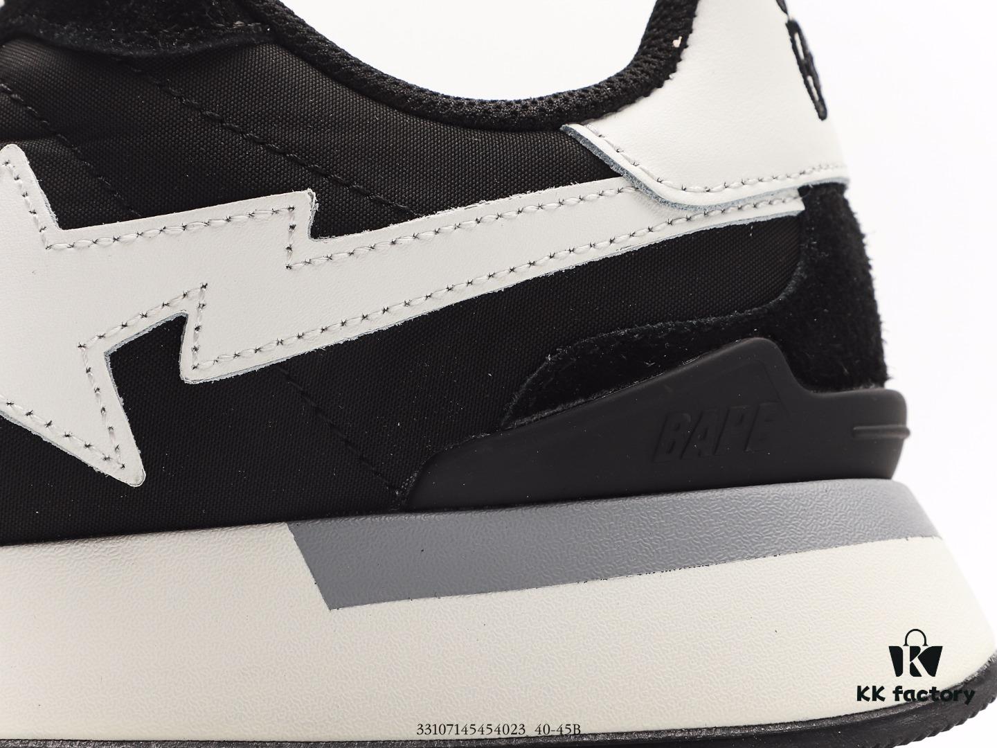 Bape x Nike Air Force 1'07 Low A BATHING APE Monkey Head, Low-Top Casual Sneakers, Color-Blocked Lace-Up Athletic Shoes Featuring the Iconic Phrase 'Ape Shall Never Kill Ape' from the Film. As a Pioneer of Harajuku Culture, A BATHING APE® Has Led Streetwear Trends with Its Signature Camouflage Prints and Monkey Logo, Establishing a Unique and Unmistakable Style.