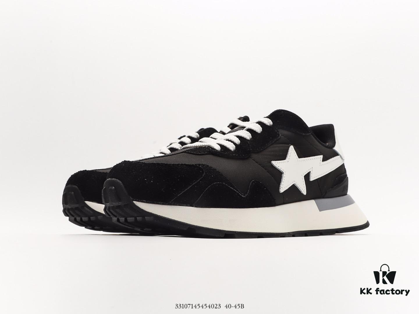 Bape x Nike Air Force 1'07 Low A BATHING APE Monkey Head, Low-Top Casual Sneakers, Color-Blocked Lace-Up Athletic Shoes Featuring the Iconic Phrase 'Ape Shall Never Kill Ape' from the Film. As a Pioneer of Harajuku Culture, A BATHING APE® Has Led Streetwear Trends with Its Signature Camouflage Prints and Monkey Logo, Establishing a Unique and Unmistakable Style.