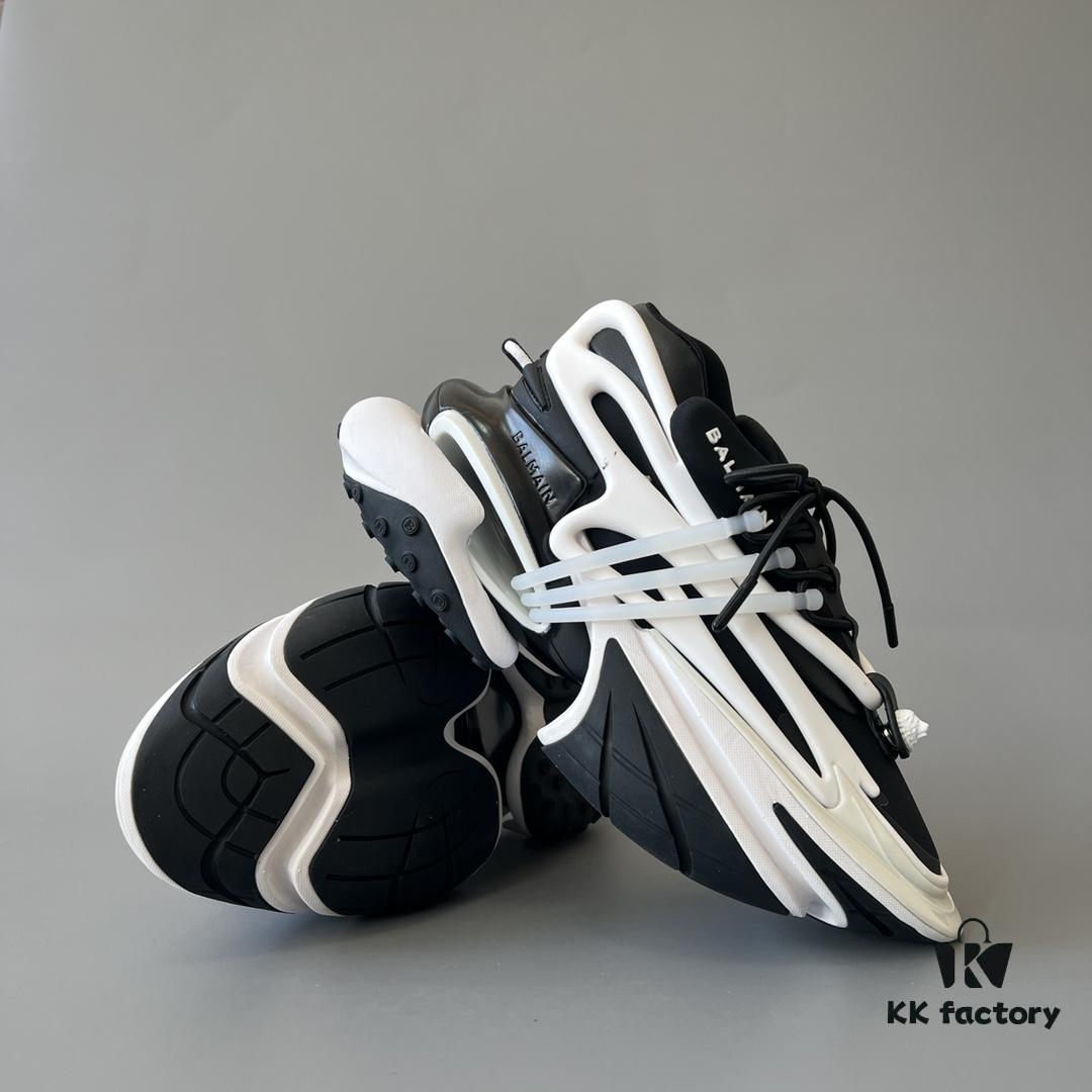 Balmain Yacht Shoes Black and White