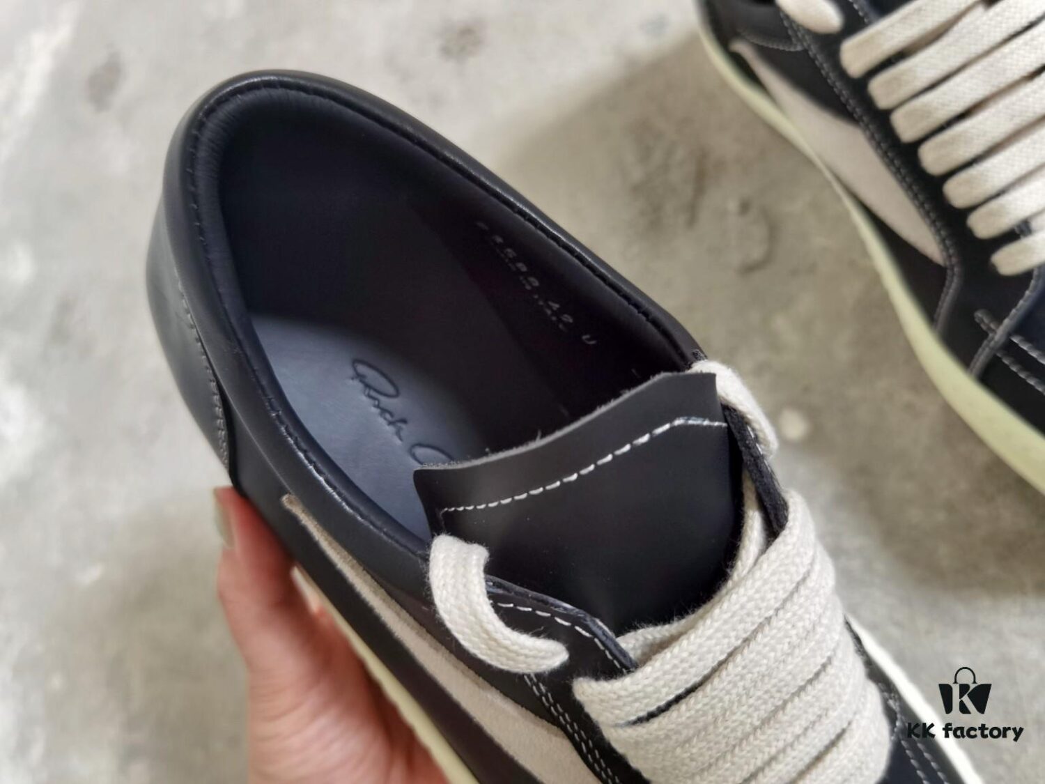 RICKOwens Full-Grain Calfskin Low-Cut Shoes Inspired by VANS Design