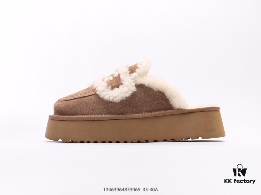 UGG Sheepskin Slippers, Snow Boots with Playful and Versatile Style, Authentic U.S. Luxury Brand Flat Series Winter Warm Indoor Outdoor Shoes, Waterproof and Stain-Resistant Premium Leather Upper, Non-Slip Durable Lightweight Sole, Stylish Unisex Fashion for Cold Weather